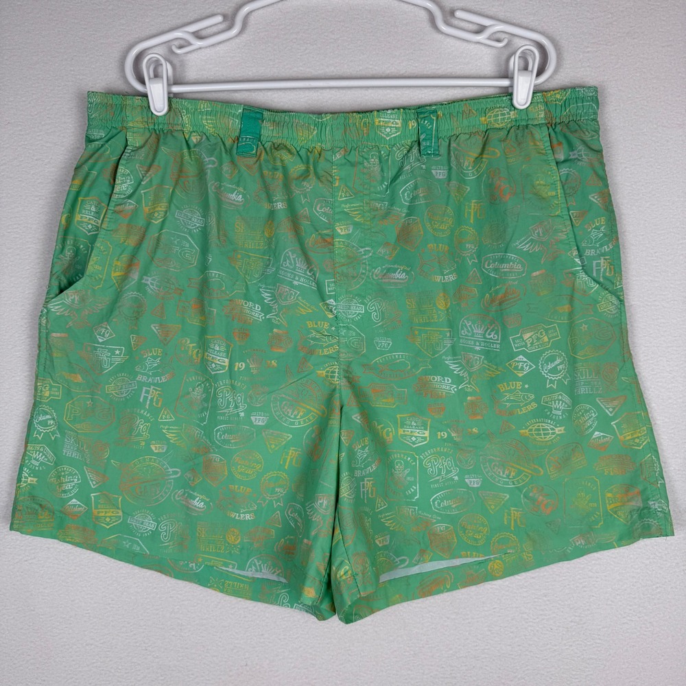 Columbia PFG Backcast III Water Shorts Mens XL Green Mesh Lined Fishing Logo AOP